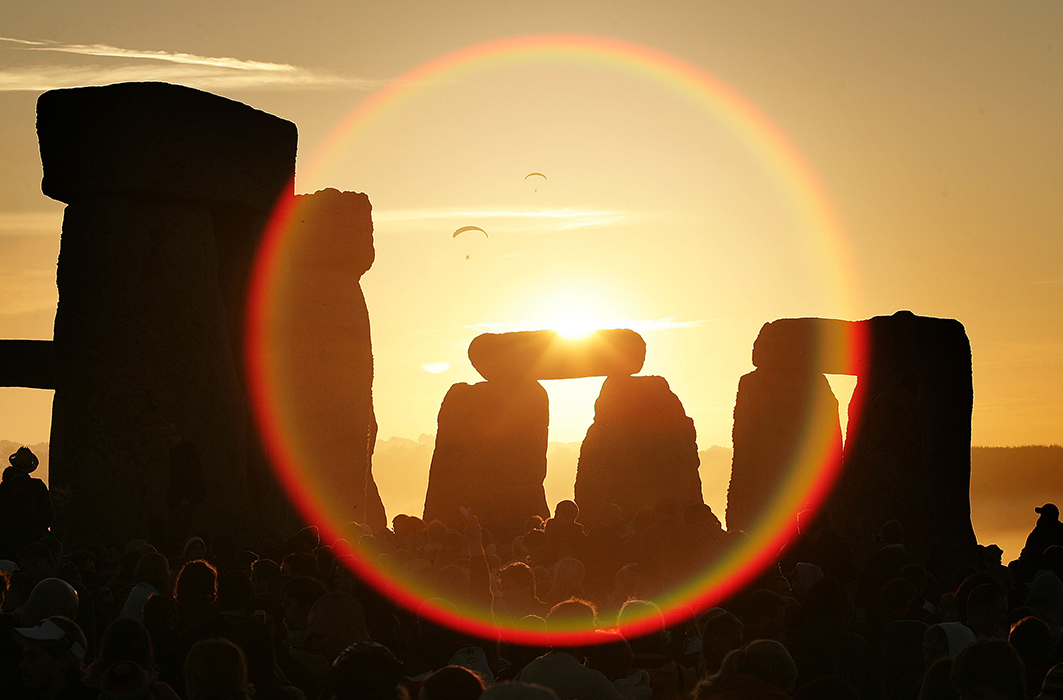 Stonehenge lors d'un coucher de soleil.