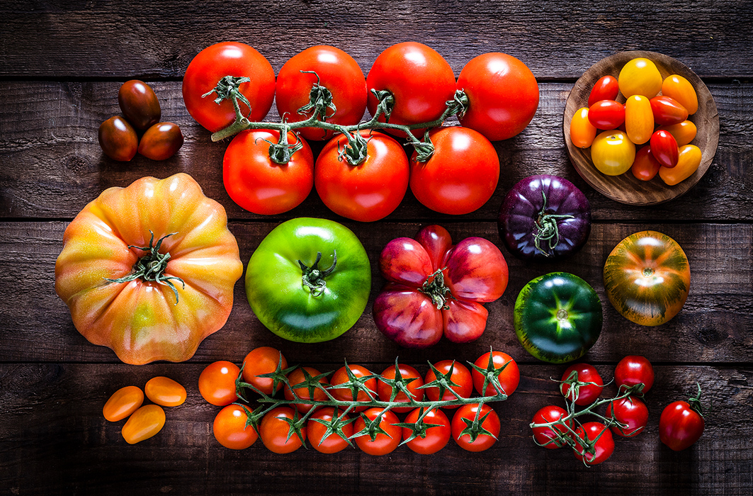 Plusieurs variétés de tomates