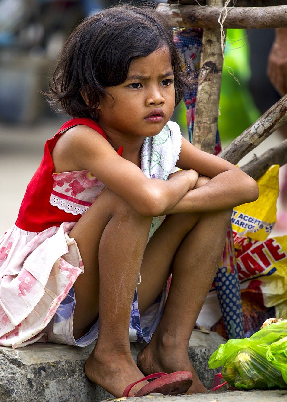 À quoi pense-t-elle?