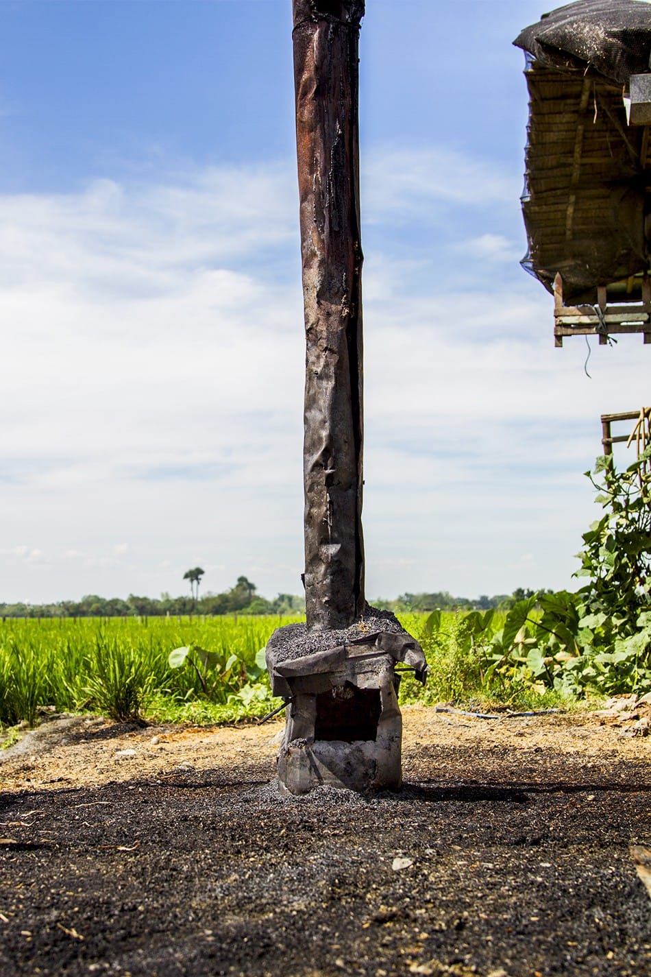 Un foyer en plein champ