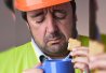 Un homme et son biscuit