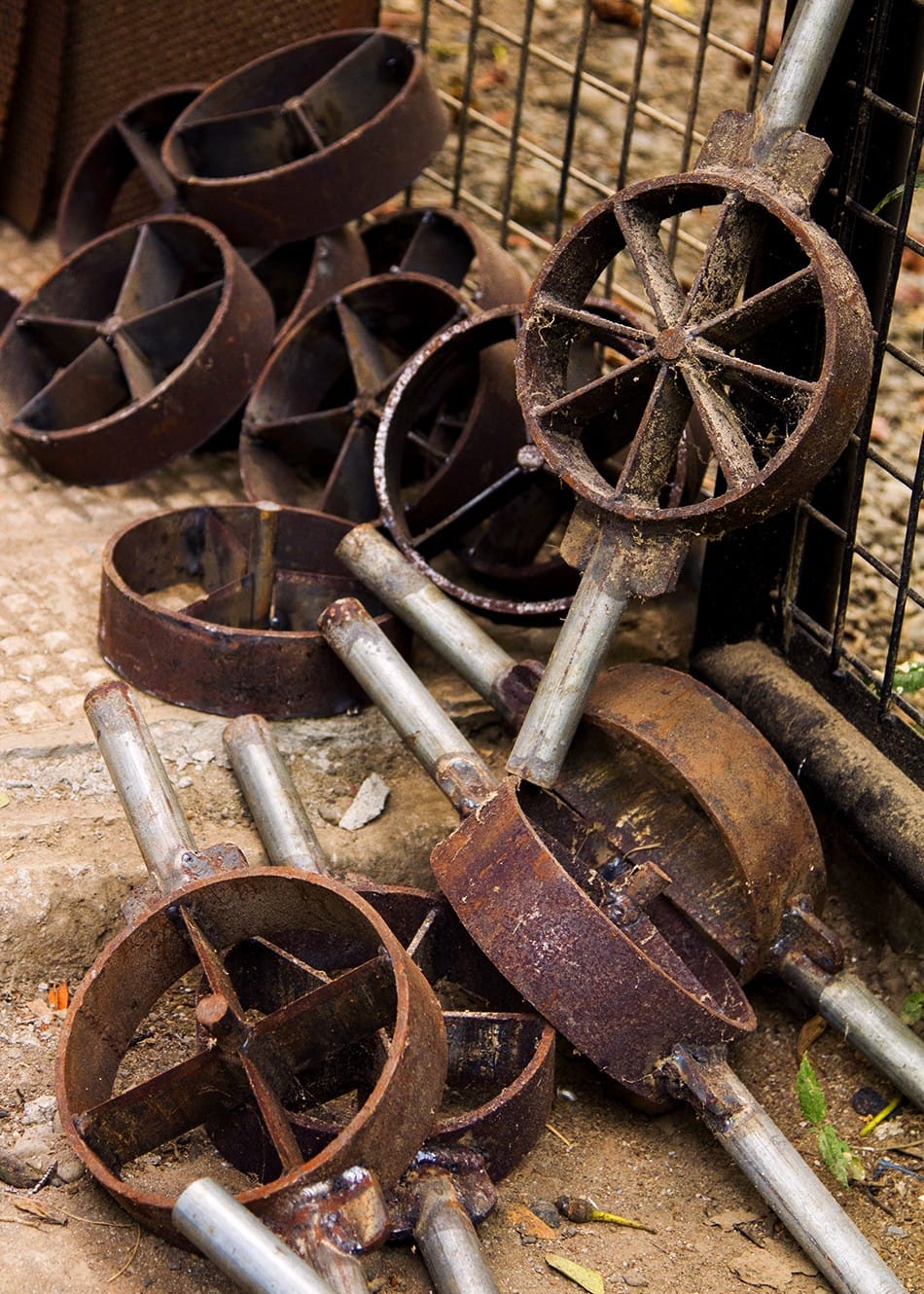 Outils pour fendre le bambou