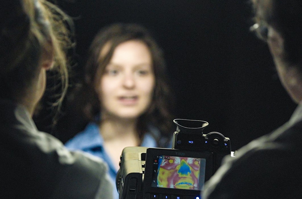 Le gros laboratoire : votre nez trahit-il vos mensonges?