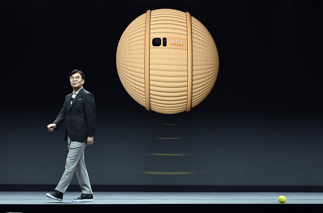 Des téléviseurs rotatifs et un assistant robotisé au CES 2020