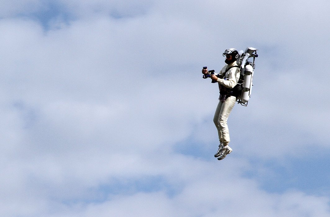 Un réacteur dorsal en utilisation lors d'une compétition NASCAR. Un réacteur dorsal en utilisation lors d'une compétition NASCAR.