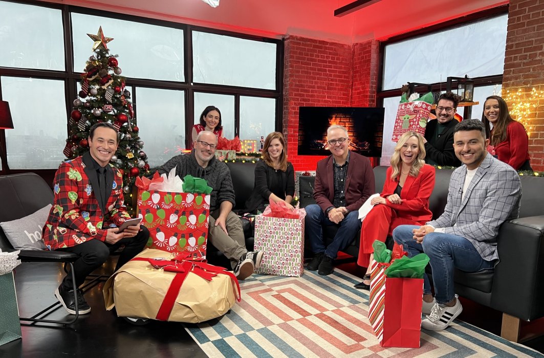 L'équipe de Planète techno lors du tournage de l'émission spéciale de Noël