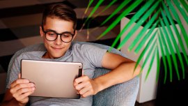 Les écrans rendent myopes : mythe ou réalité?