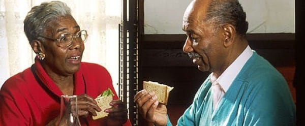 Rendez-vous galants : les hommes paient la note Rendez-vous galants : les hommes paient la note