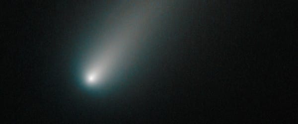 La comète ISON visible à l'œil nu La comète ISON visible à l'œil nu