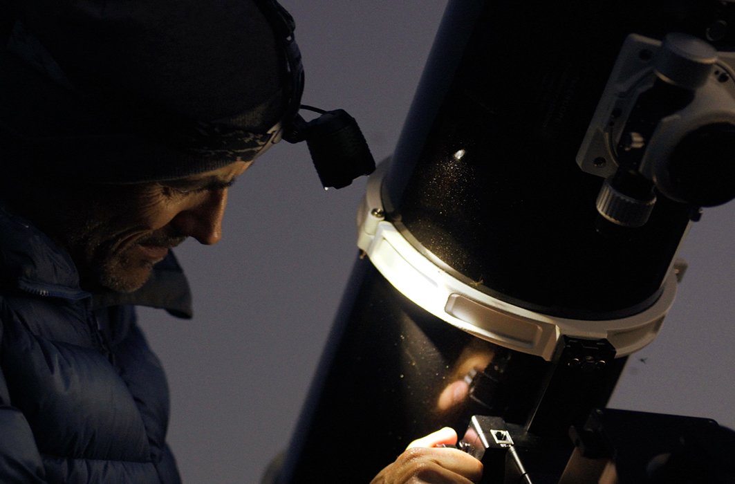 Équipement utilisé pour observer Virgo A : télescope Newton 8pouces F5, 1000mm et caméra qhyccd 268 couleur.