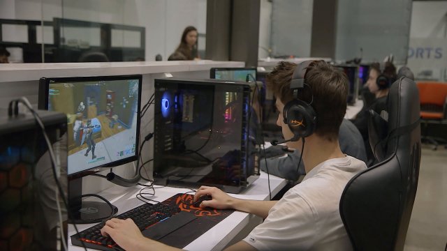 PLANÈTE TECHNO