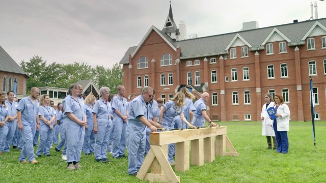 Le gros laboratoire - Ados